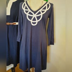 Elegant LILY PULITZER Navy Blue Dress with White Accents US Med (335)